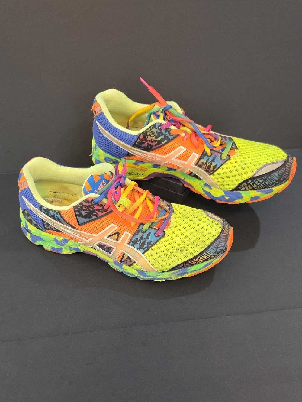 ASICS Gel-Noosa Tri 8 Womens Neon Yellow Multicolor Athletic Sneakers Size 9.5